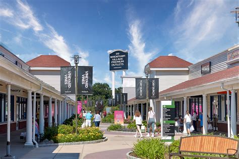 Outlet store: Tommy Hilfiger, Wrentham Village Premium Outlets .